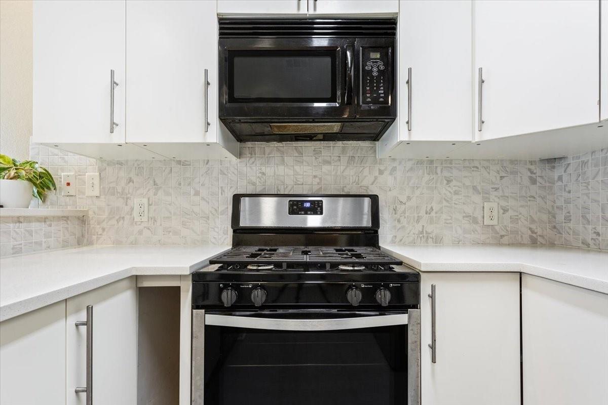 1210 E M Franklin Ave # B, Austin, TX 78721