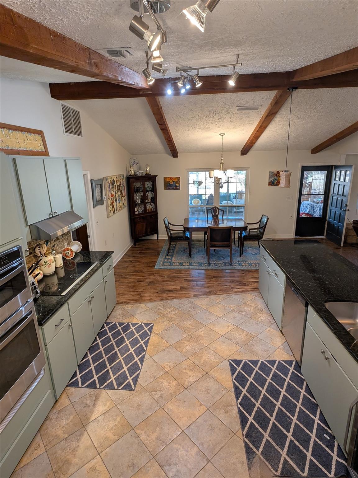 219 Blanco Dr, Wimberley, TX 78676