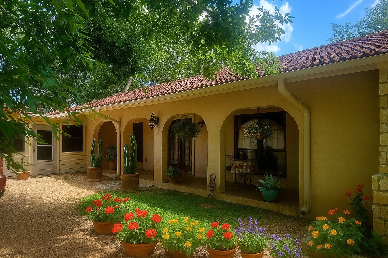 219 Blanco Dr, Wimberley, TX 78676