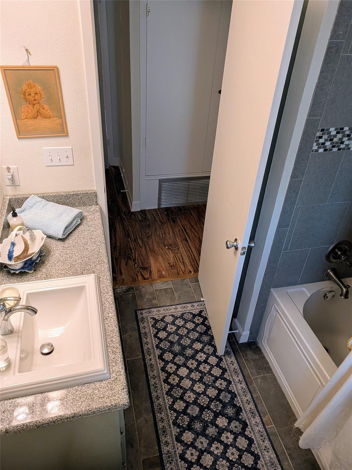 219 Blanco Dr, Wimberley, TX 78676