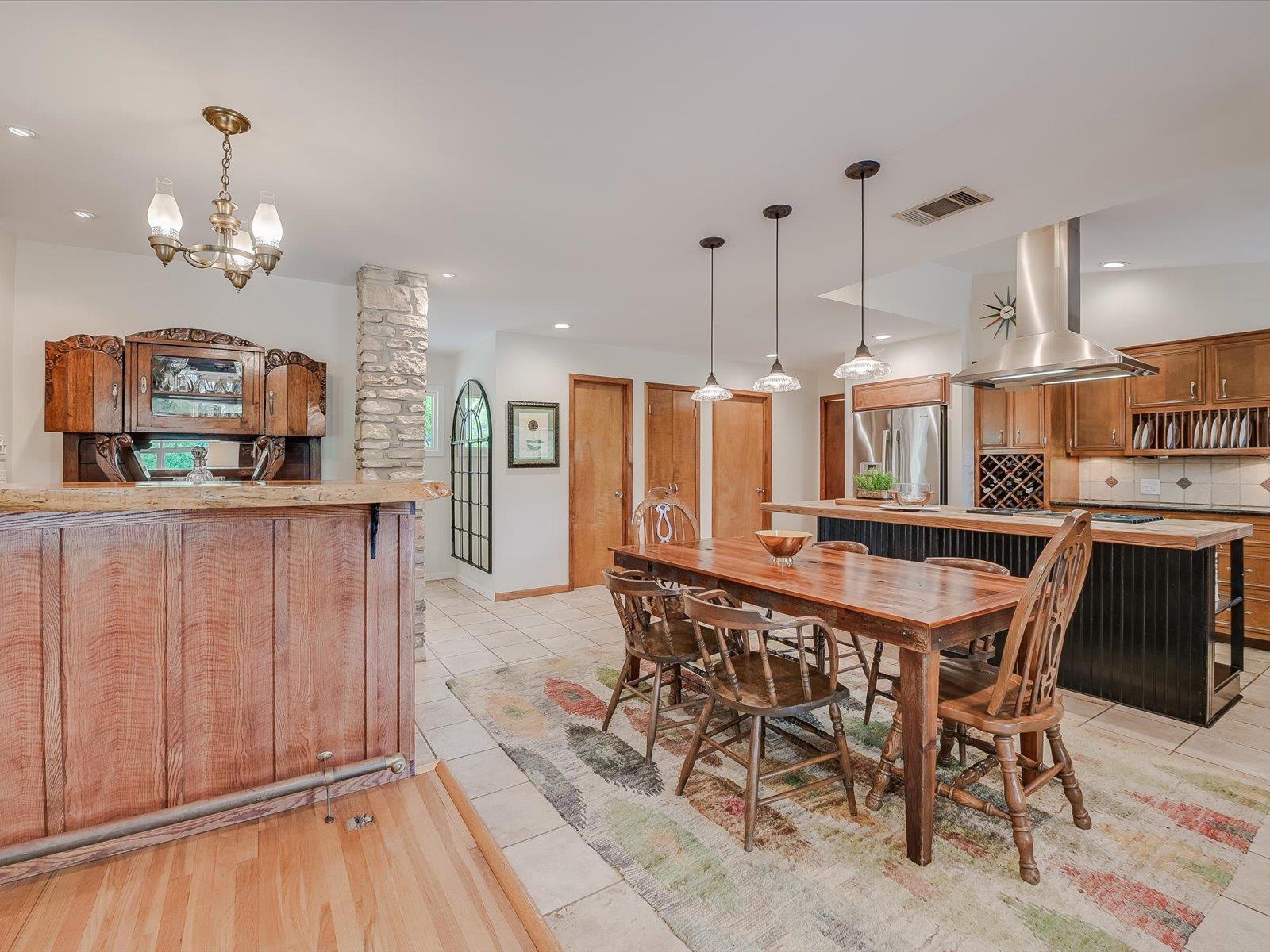 1500 Spoke Hollow Rd, Wimberley, TX 78676