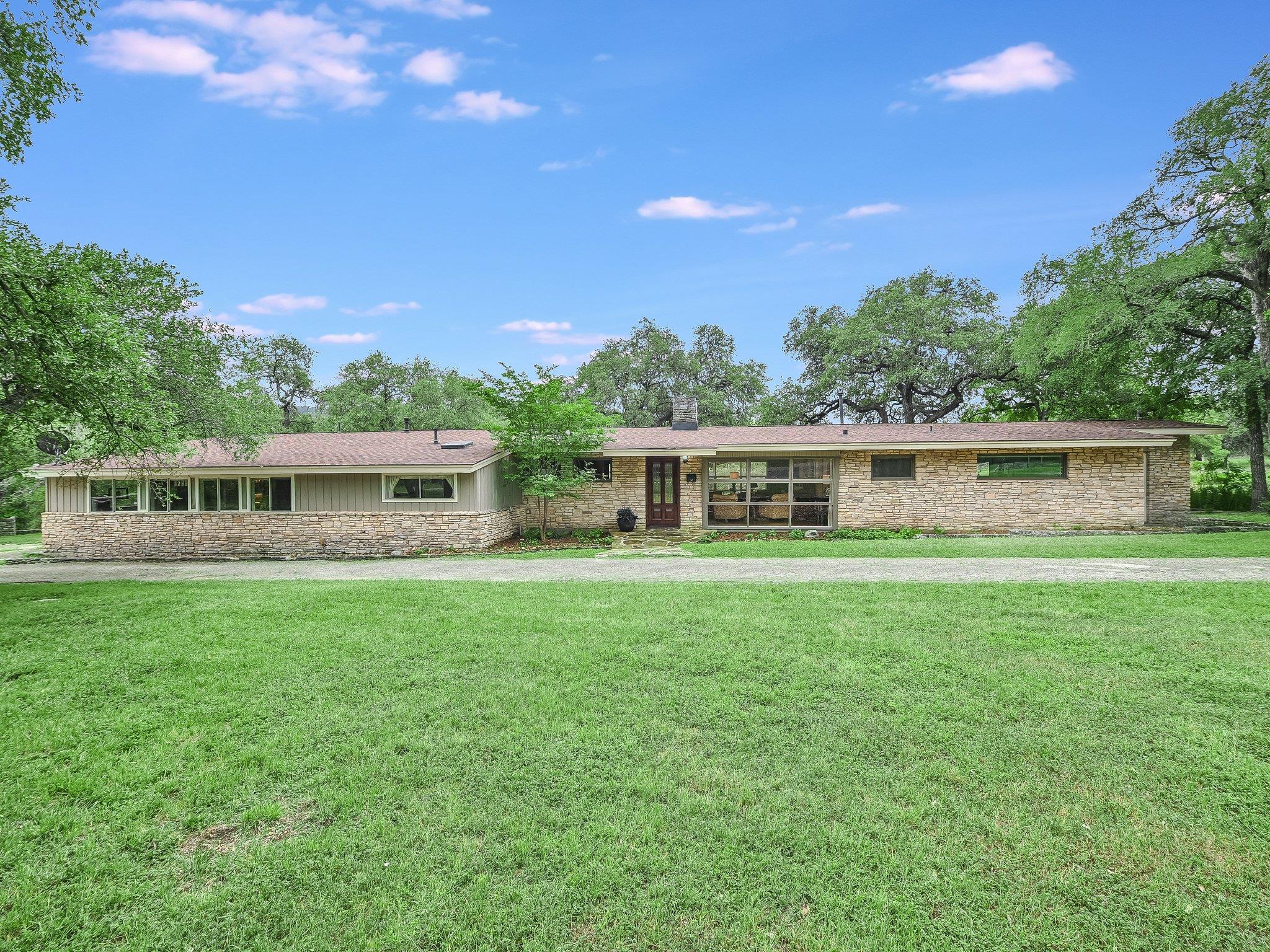 1500 Spoke Hollow Rd, Wimberley, TX 78676