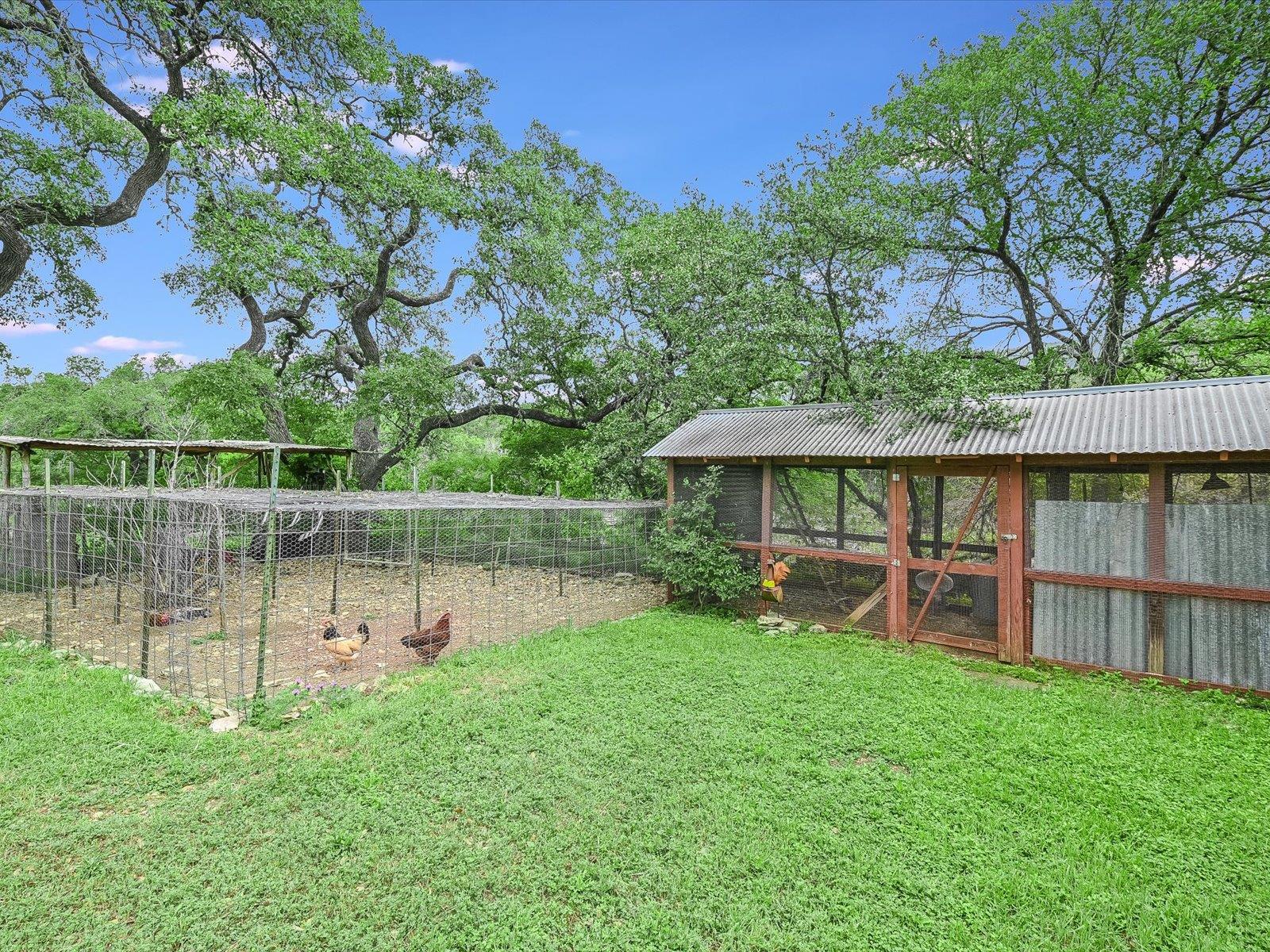 1500 Spoke Hollow Rd, Wimberley, TX 78676