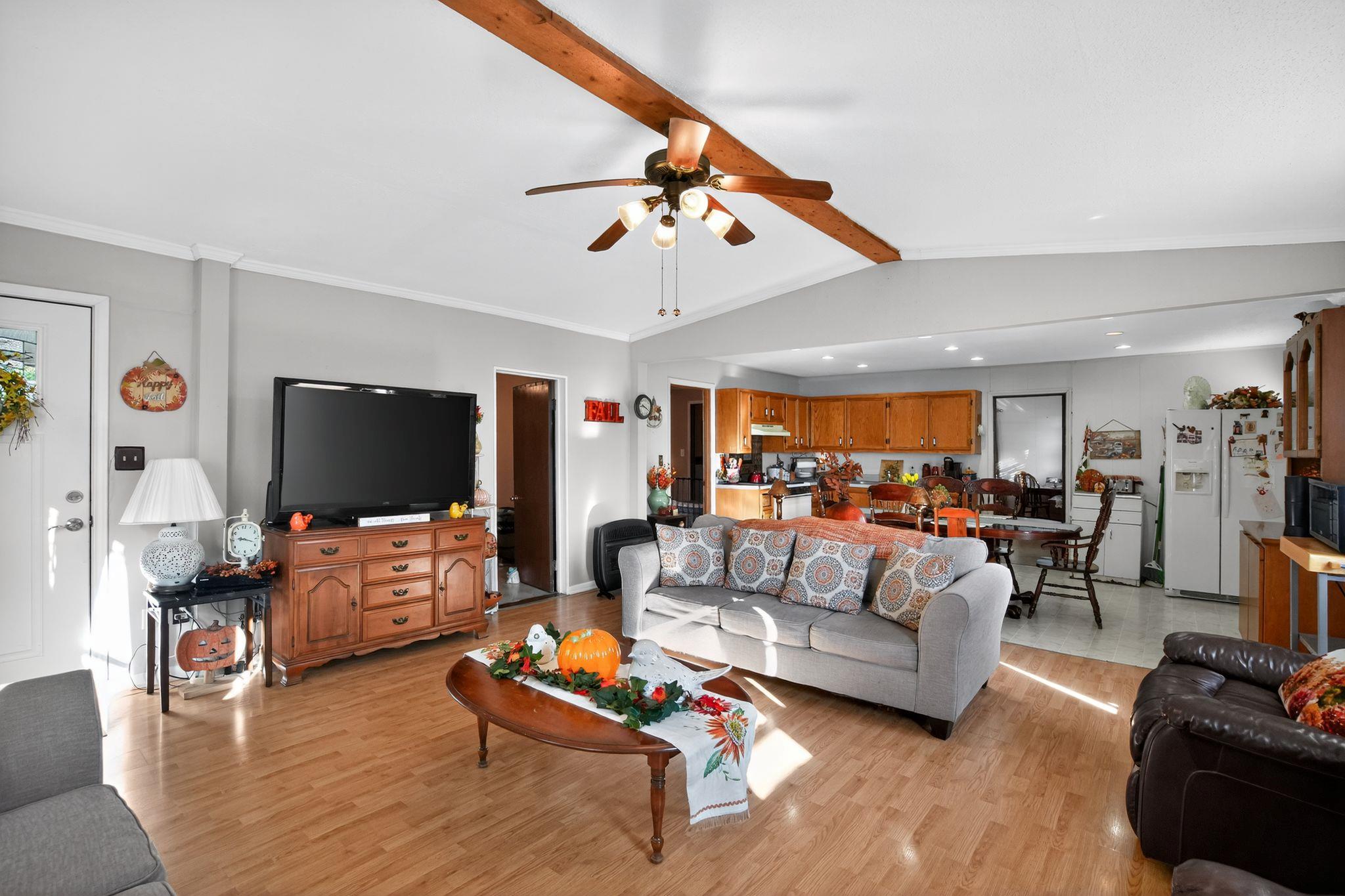 1309 Blackjack St, Lockhart, TX 78644