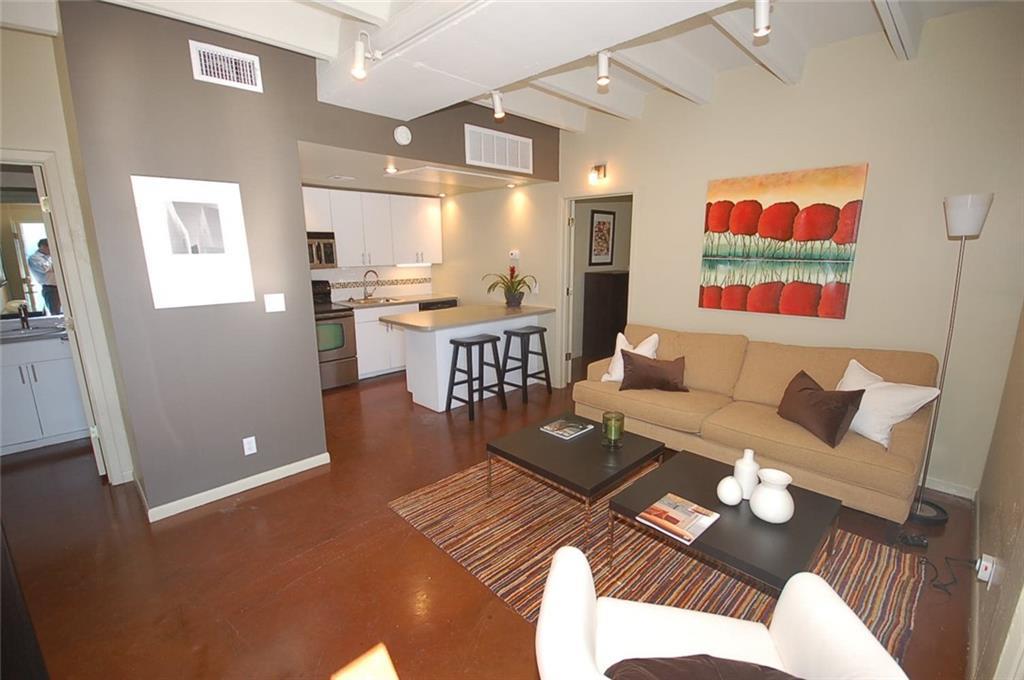 2408 Leon St # 301, Austin, TX 78705