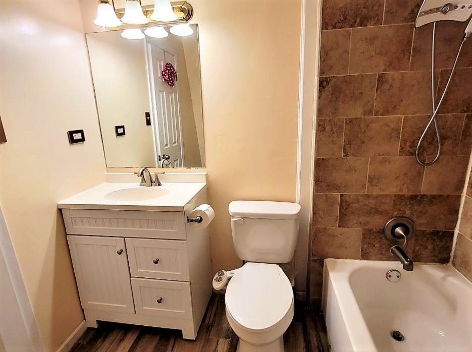 3115 Helms St # 308, Austin, TX 78705