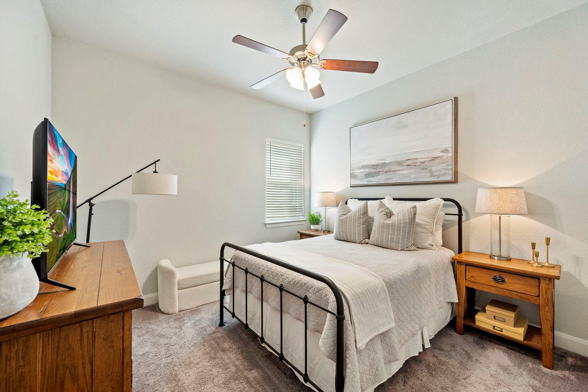 1189 Hammock Gln, New Braunfels, TX 78132