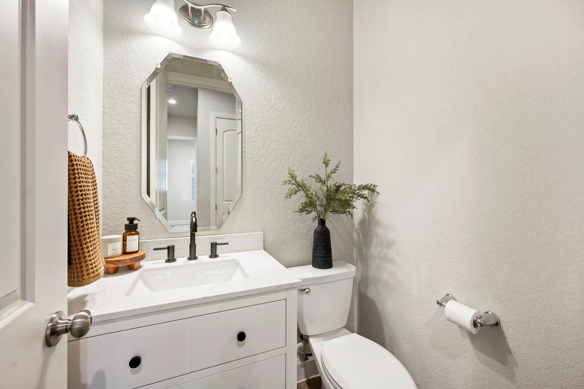 1189 Hammock Gln, New Braunfels, TX 78132