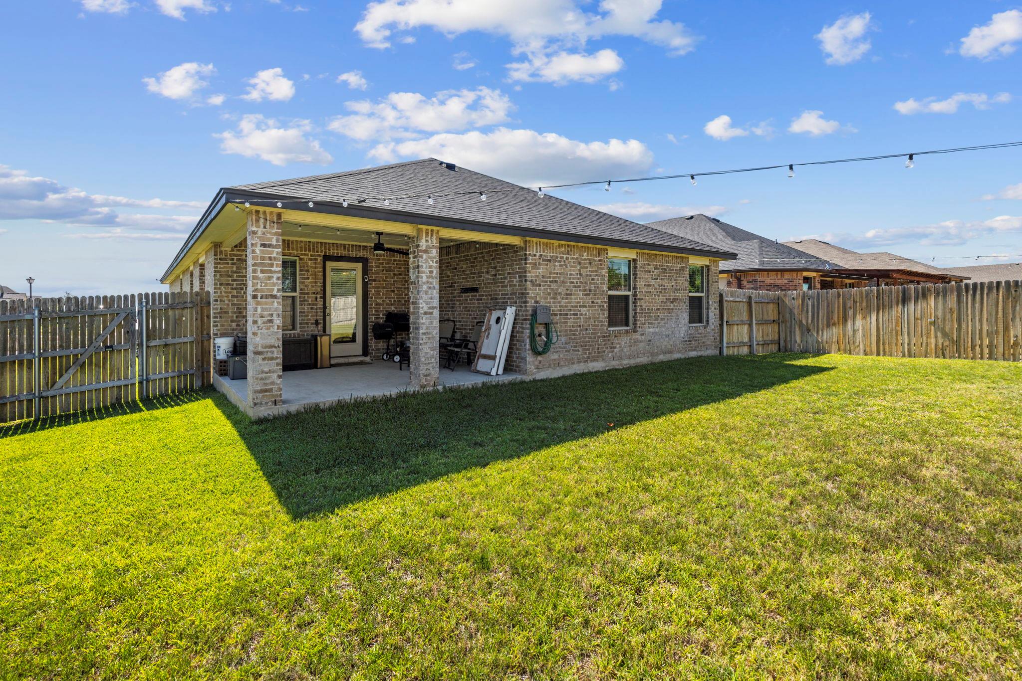 8402 Pleasant Trail Dr, Temple, TX 76502