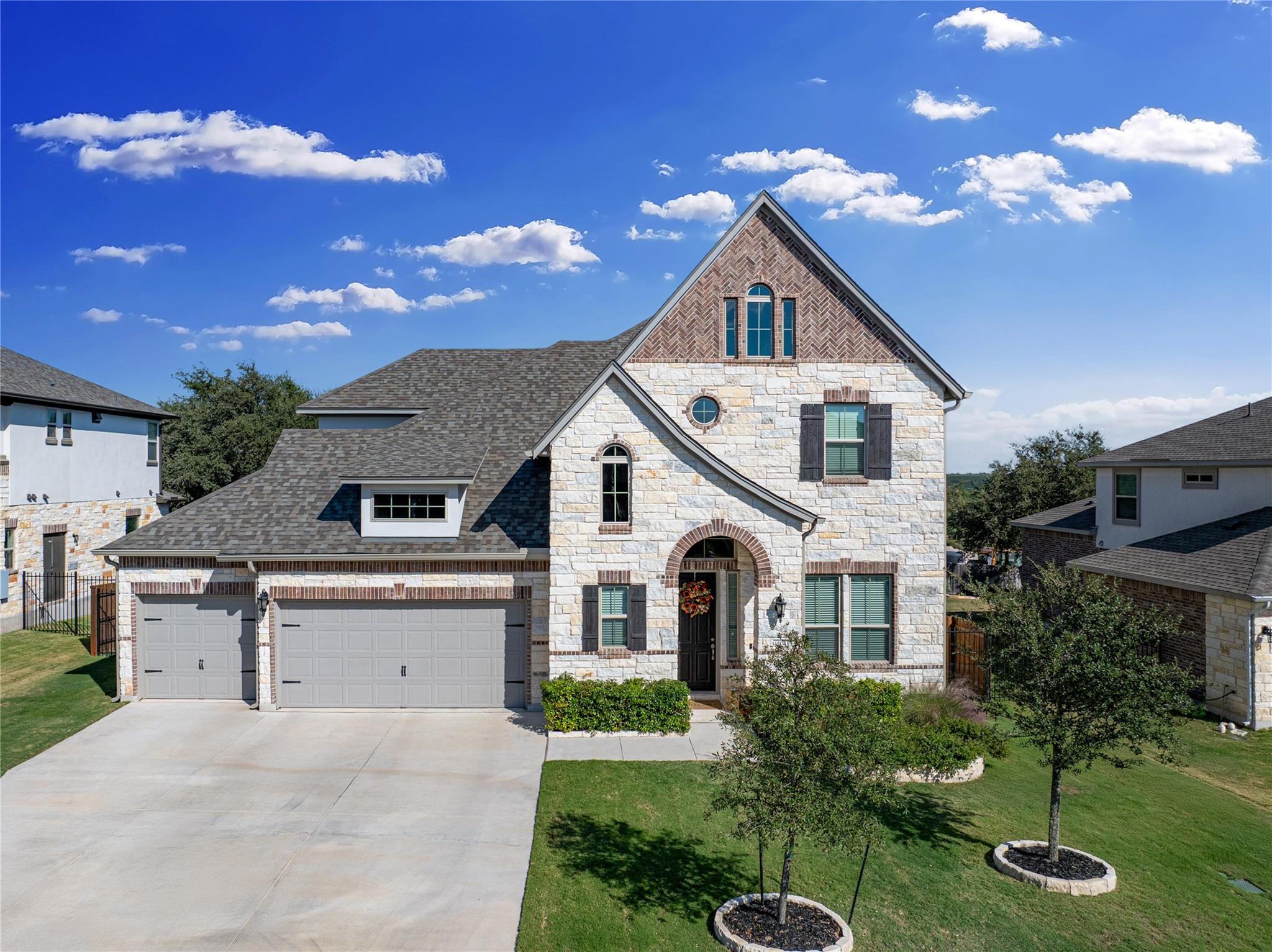 3204 Scenic Valley Dr, Leander, TX 78641