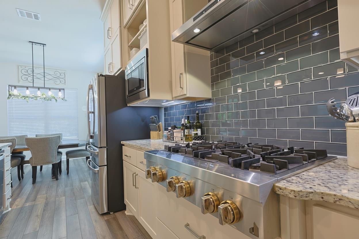 3204 Scenic Valley Dr, Leander, TX 78641