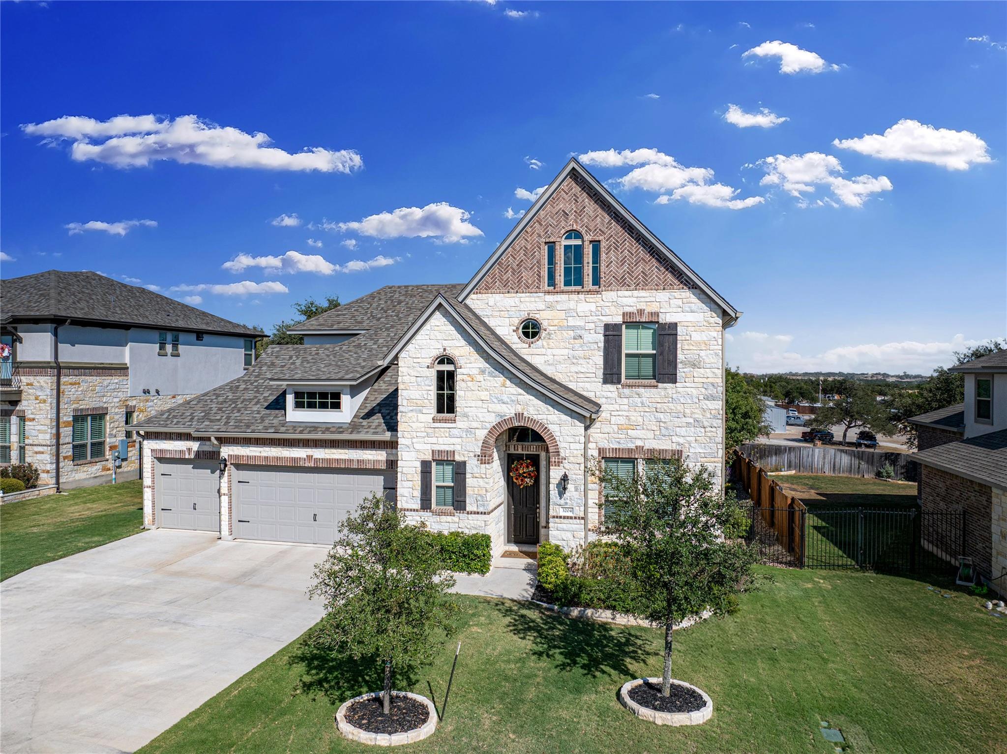 3204 Scenic Valley Dr, Leander, TX 78641