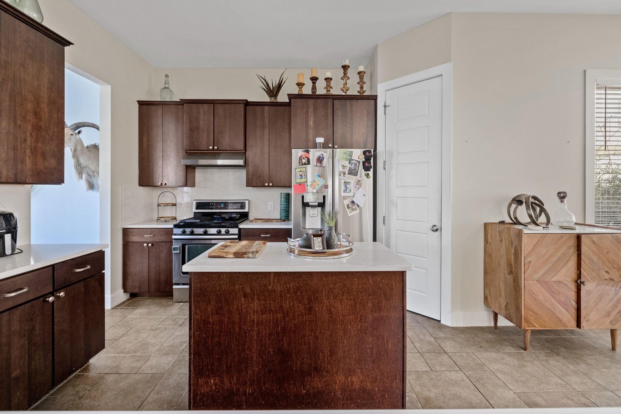 912 Romeria Dr # A, Austin, TX 78757