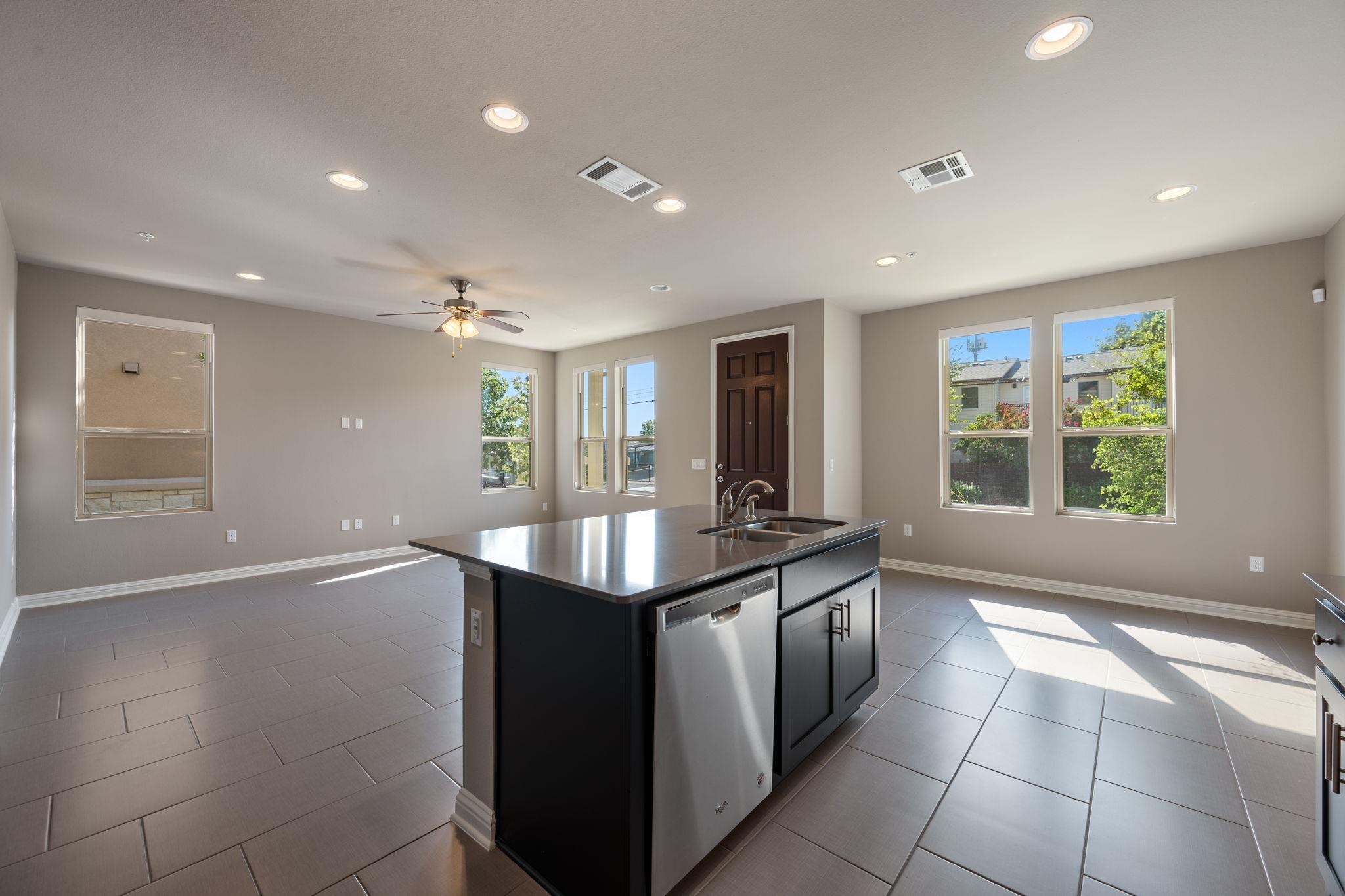 6814 E Riverside Dr # 55, Austin, TX 78741