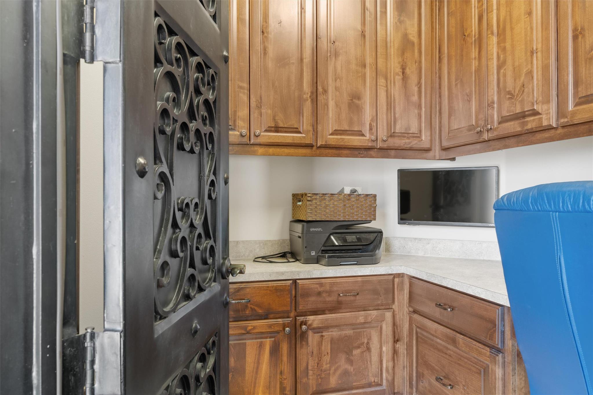 14502 Lund Carlson Rd, Coupland, TX 78615