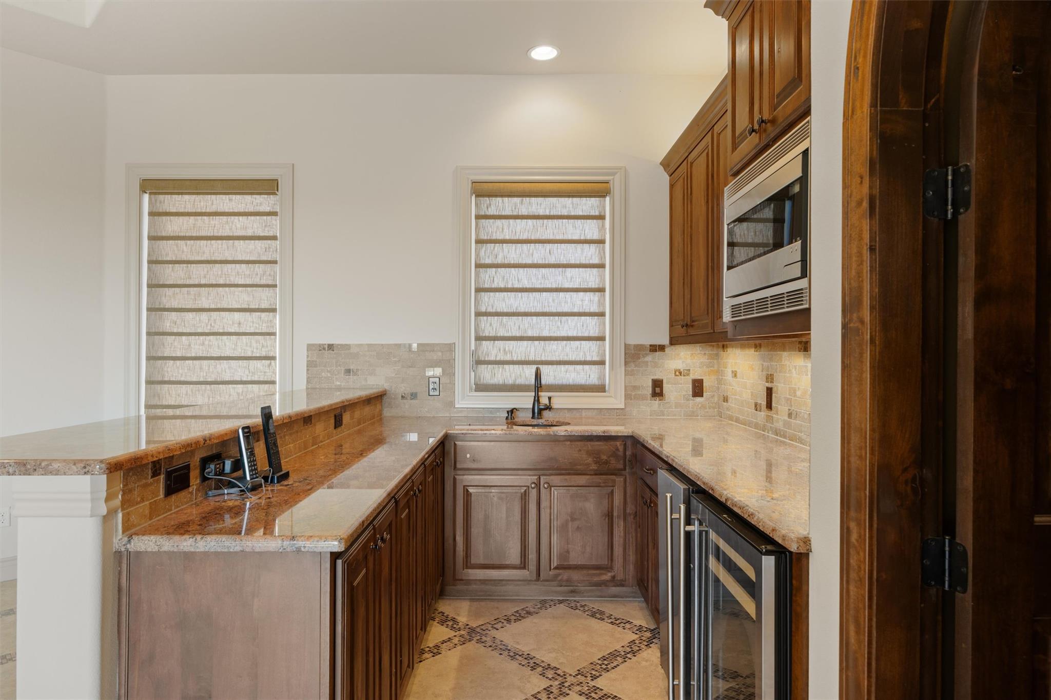 14502 Lund Carlson Rd, Coupland, TX 78615