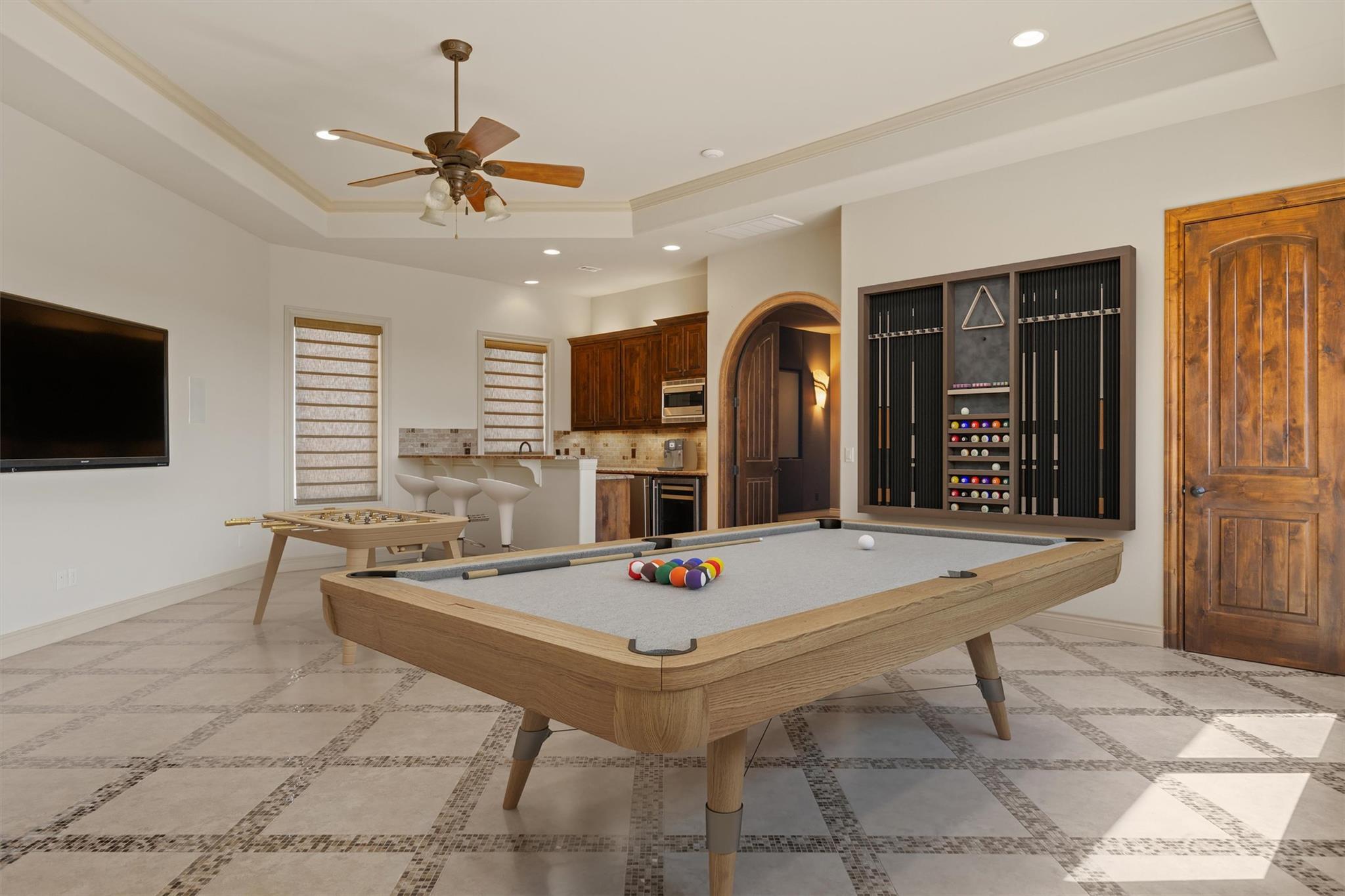 14502 Lund Carlson Rd, Coupland, TX 78615