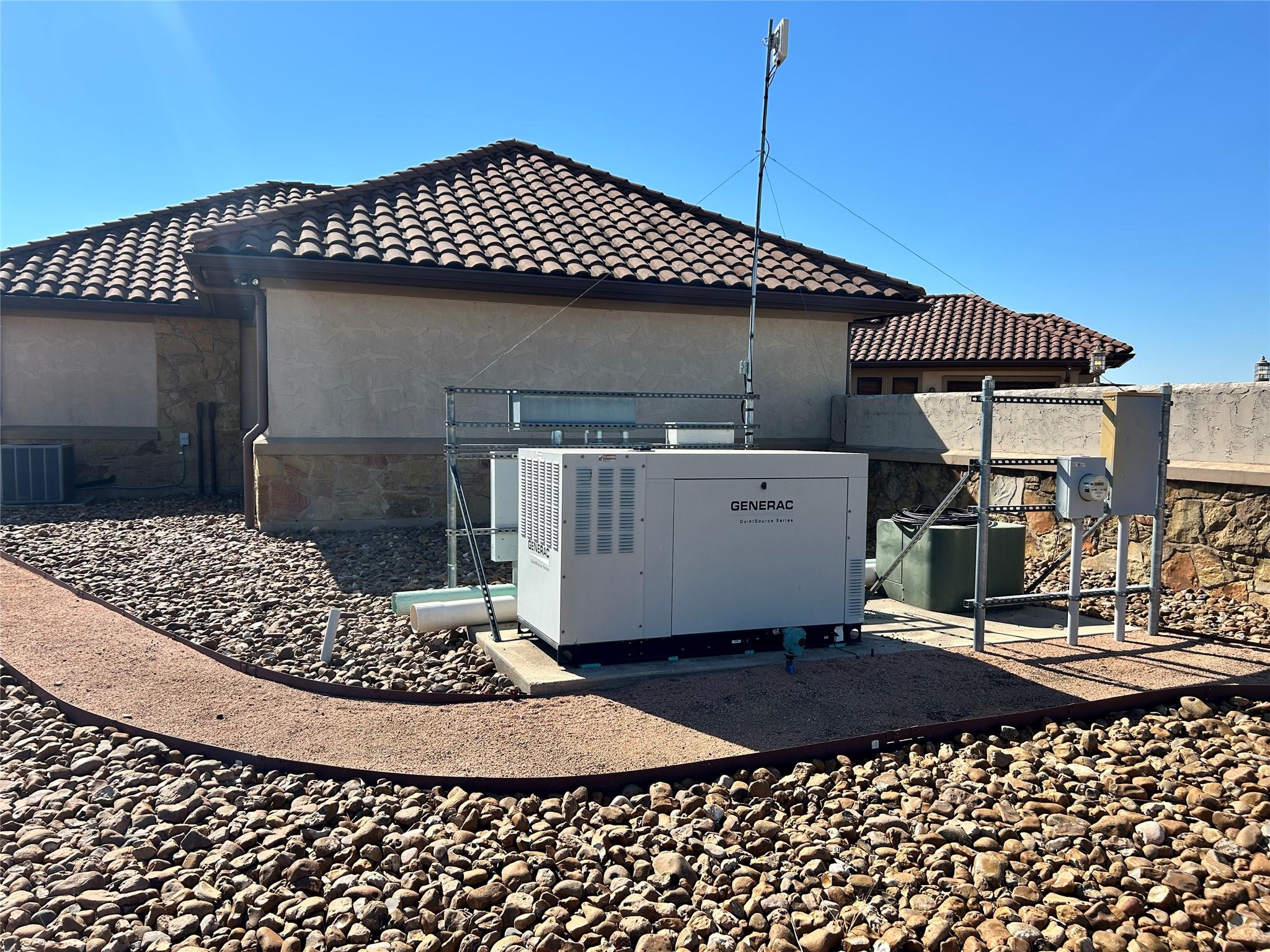 14502 Lund Carlson Rd, Coupland, TX 78615