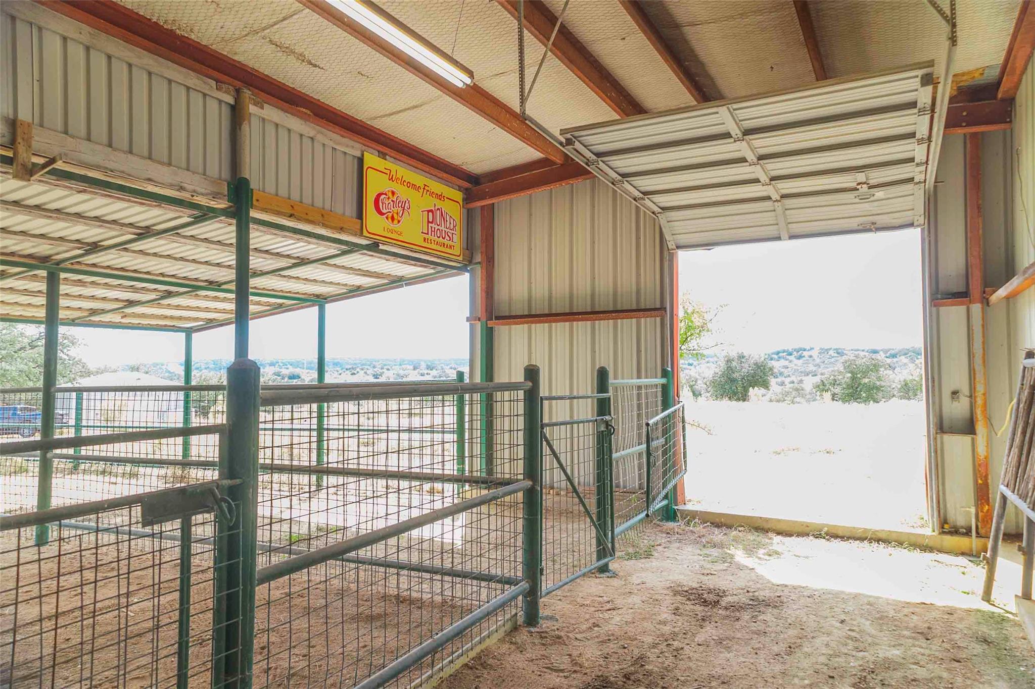 3958 Bandera Highway, Kerrville, TX 78028