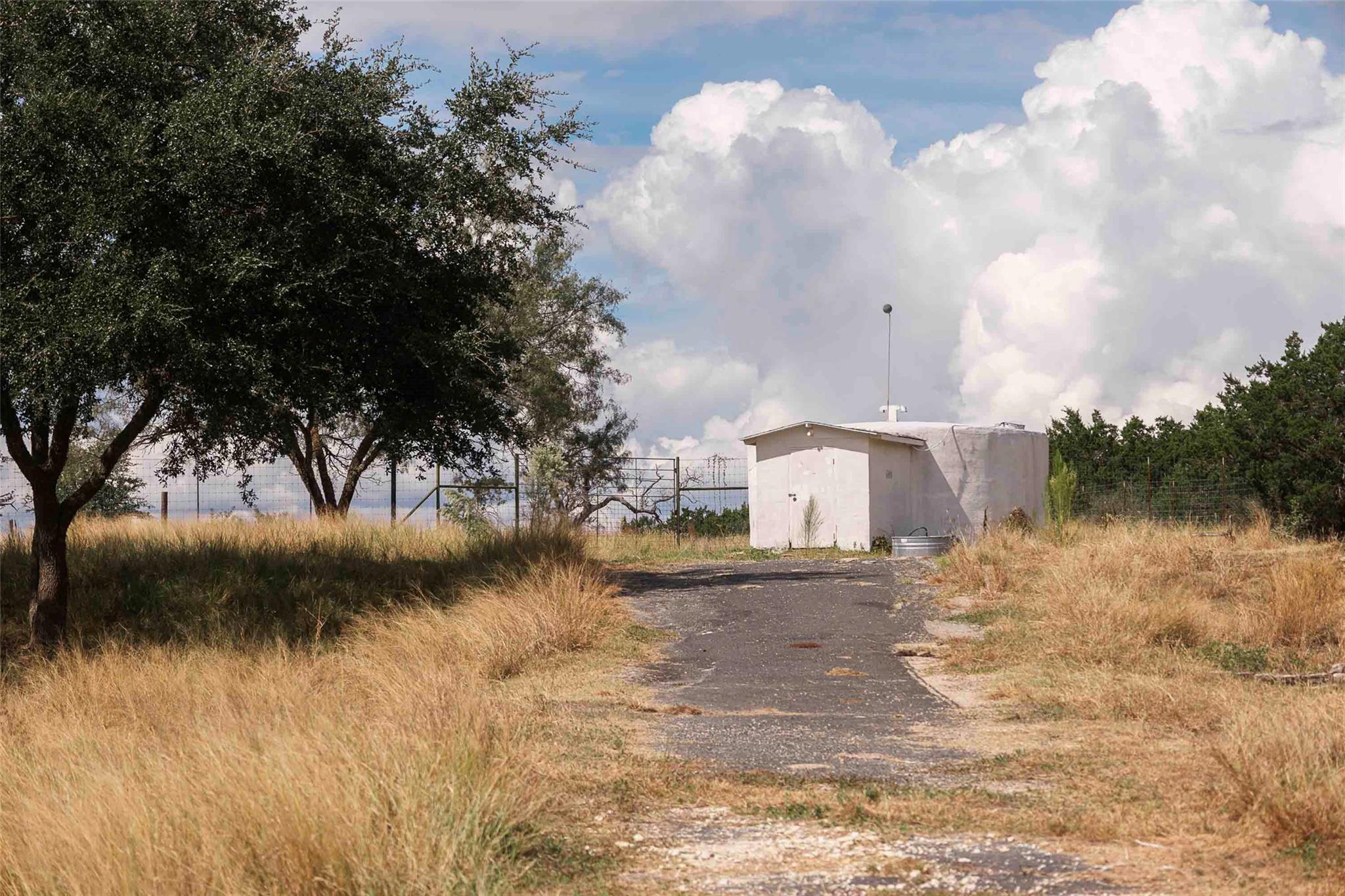 3958 Bandera Highway, Kerrville, TX 78028