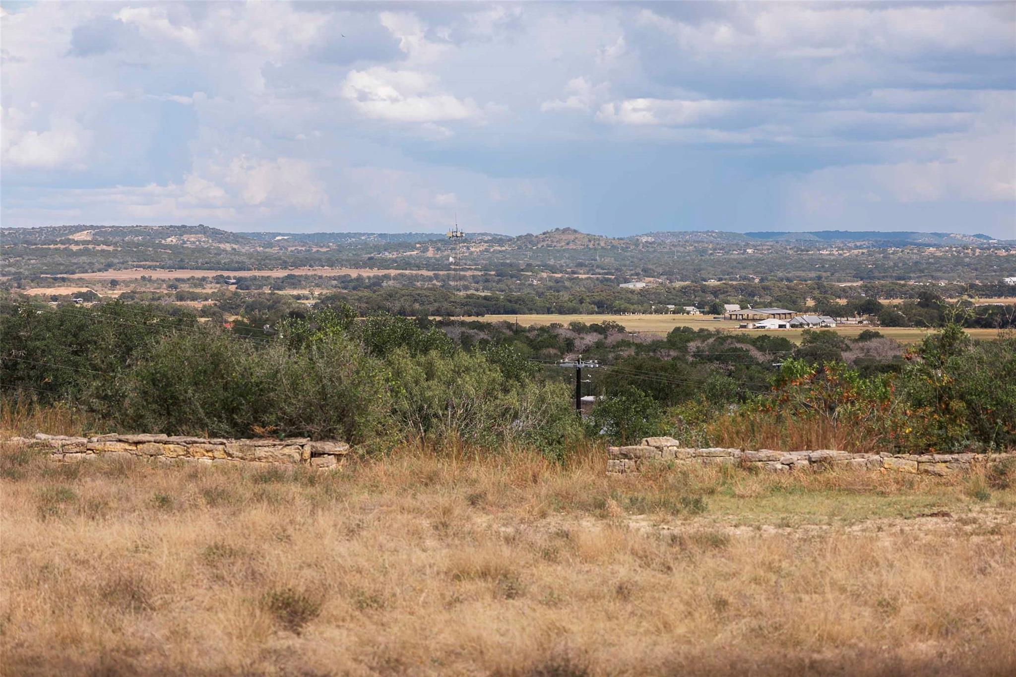 3958 Bandera Highway, Kerrville, TX 78028