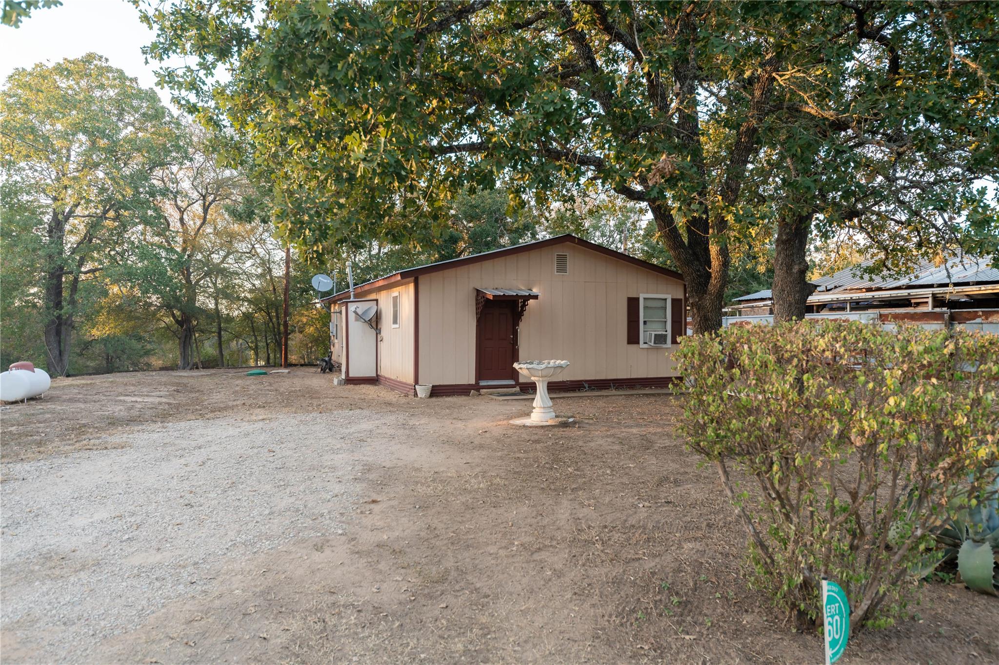 164 Josie Ln, Bastrop, TX 78602