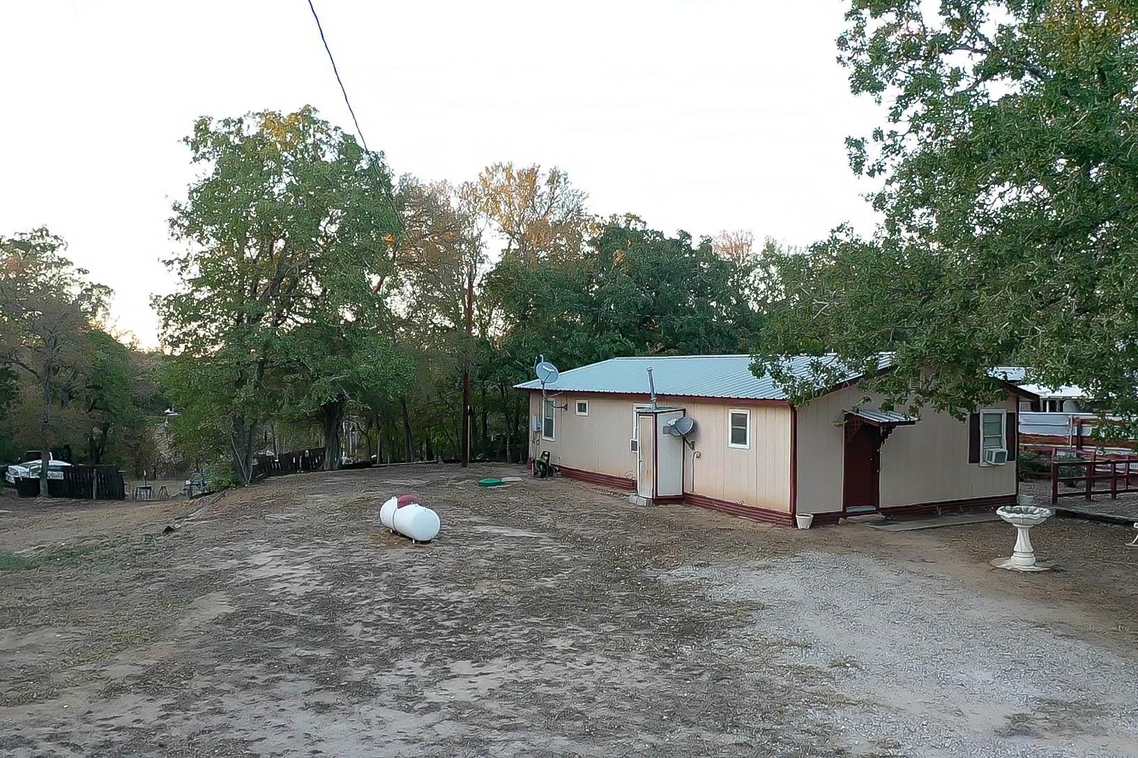 164 Josie Ln, Bastrop, TX 78602