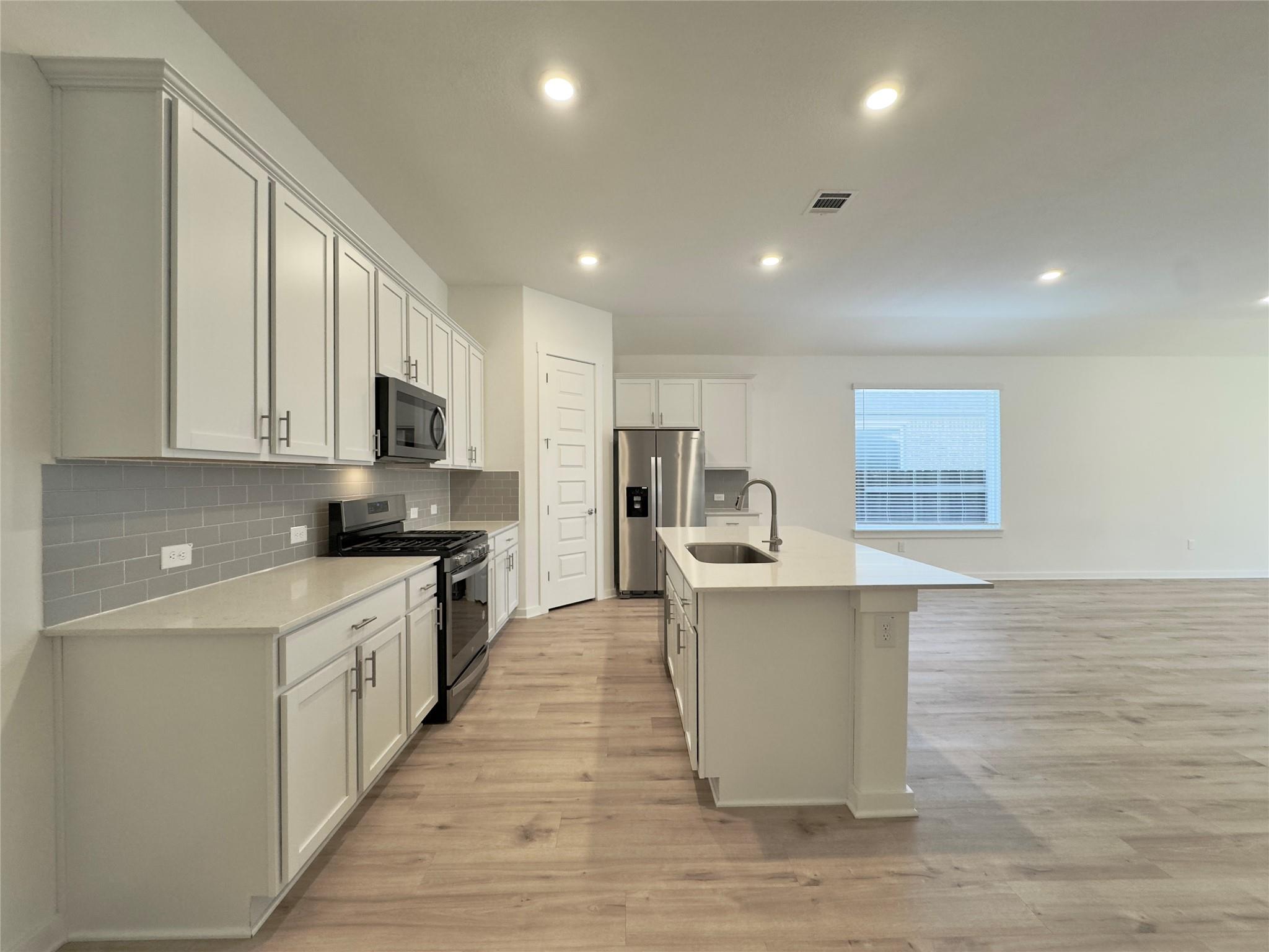 2109 Gabriels Horn Rd, Leander, TX 78641