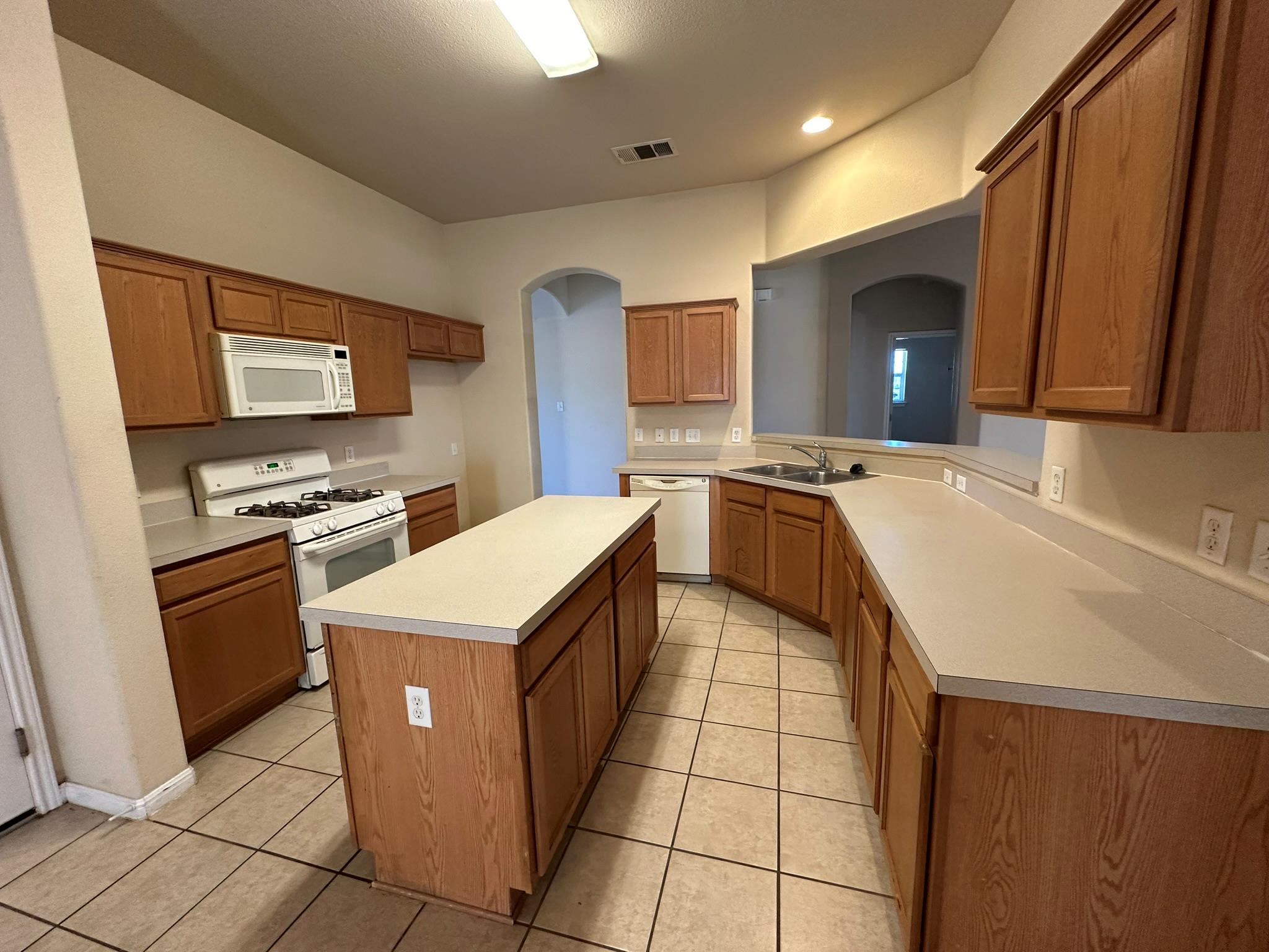 1604 Teal Trl, Cedar Park, TX 78613