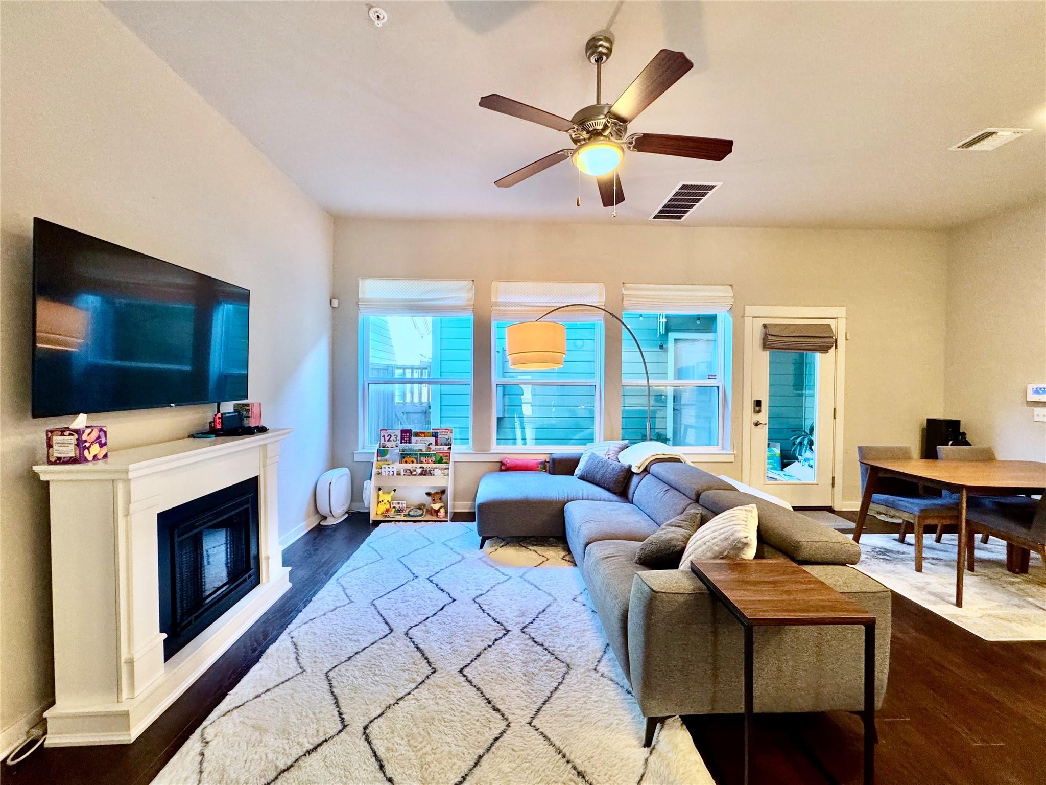 3919 Vaughan St, Austin, TX 78723