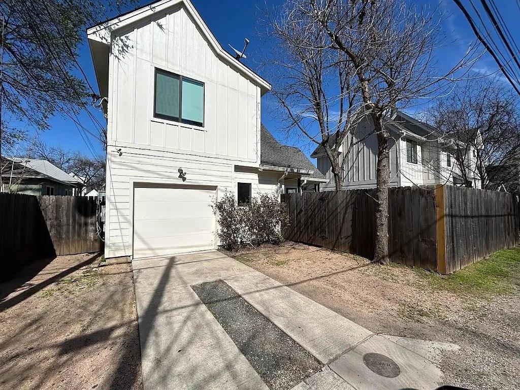 2209 Willow St # B, Austin, TX 78702