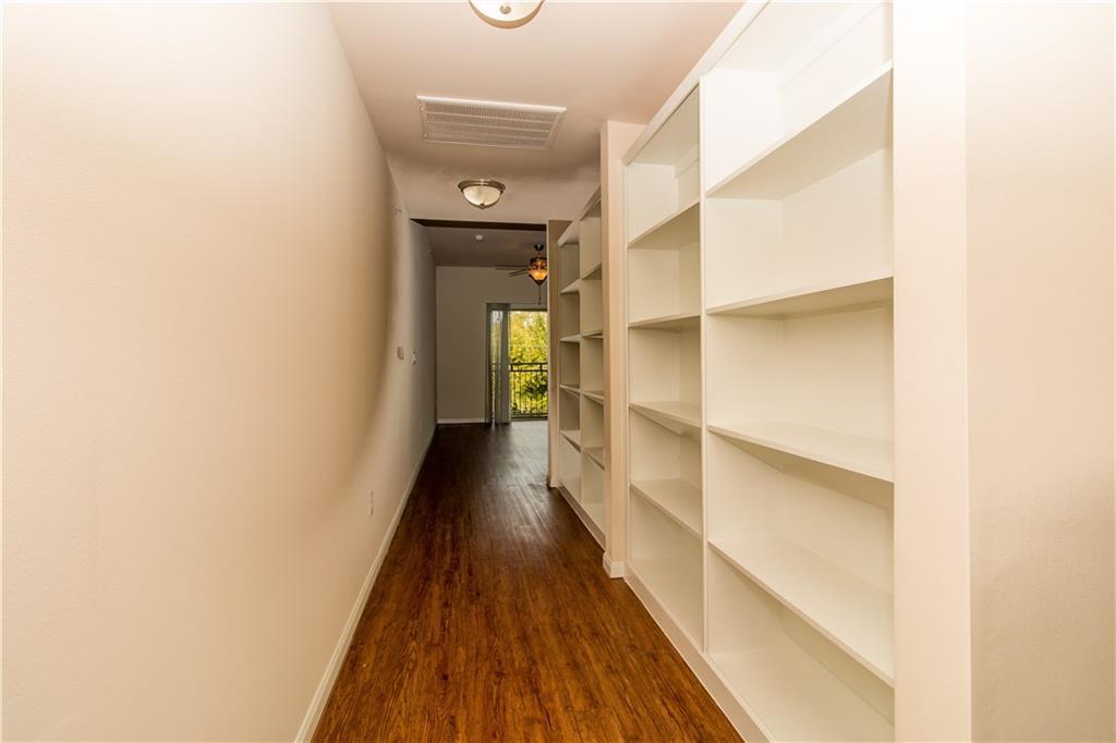 1401 E 4th St # 312, Austin, TX 78702