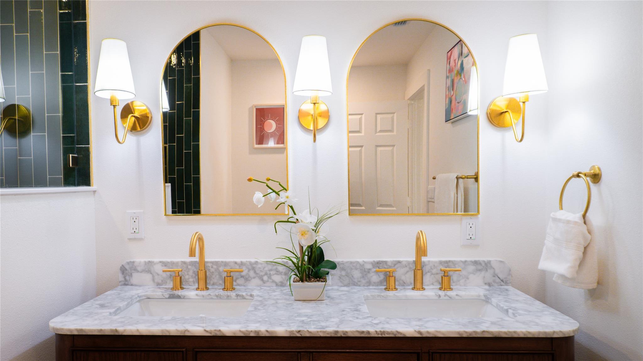 5509 Meadow Crst, Austin, TX 78744