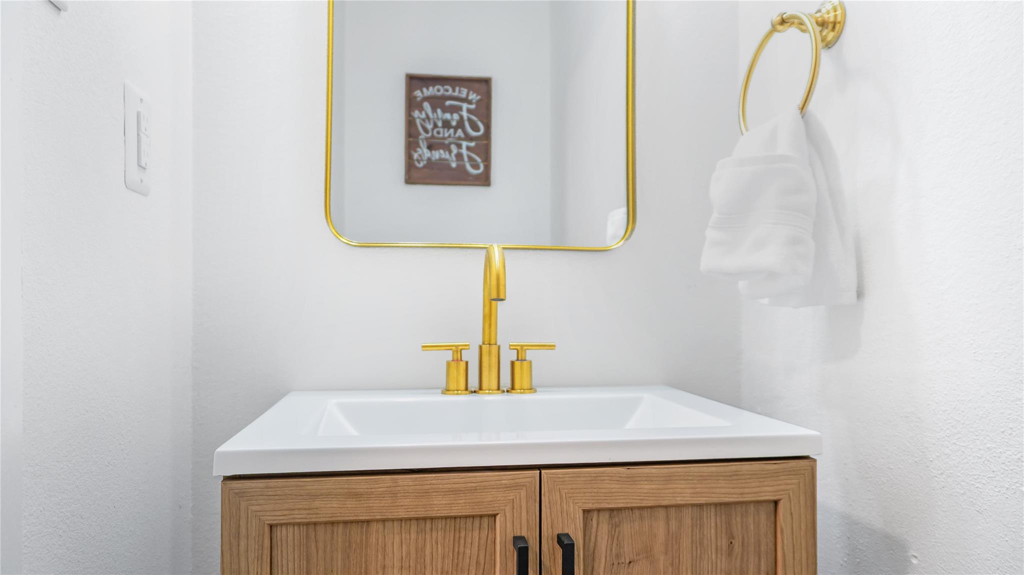 5509 Meadow Crst, Austin, TX 78744