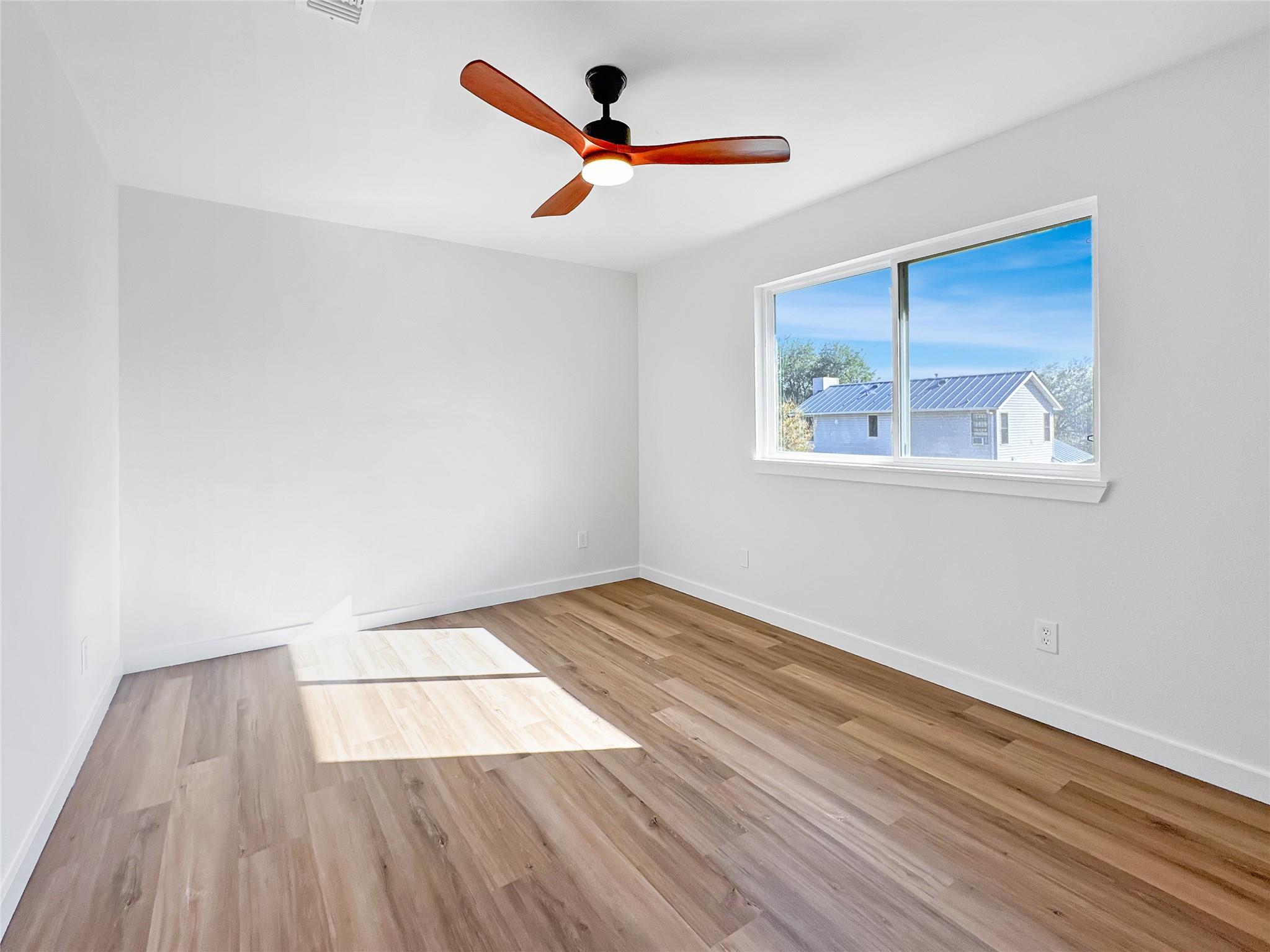 5509 Meadow Crst, Austin, TX 78744