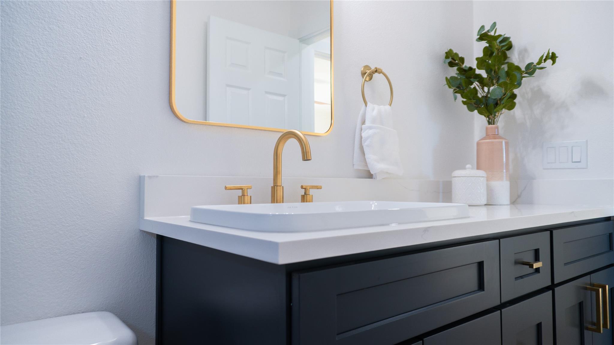 5509 Meadow Crst, Austin, TX 78744