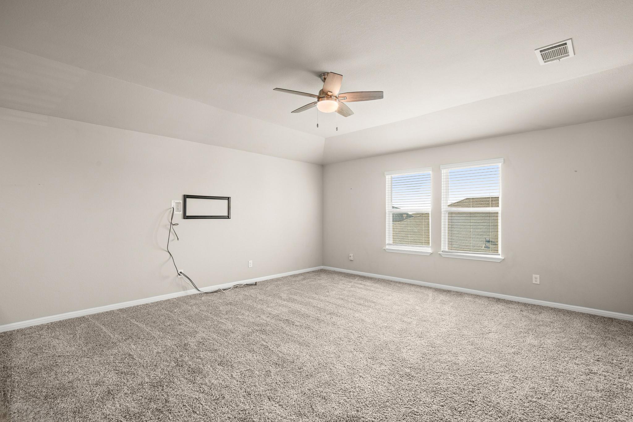 313 Windy Reed Rd, Hutto, TX 78634