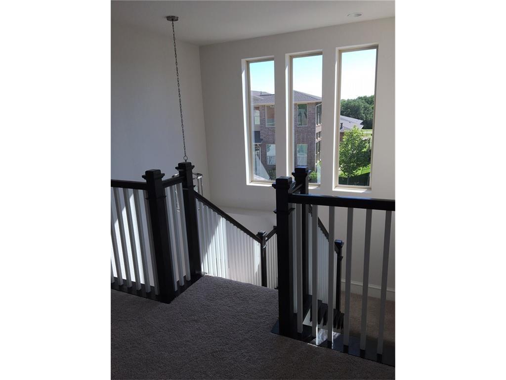 1204 Sue Ann Rose Dr, Austin, TX 78717