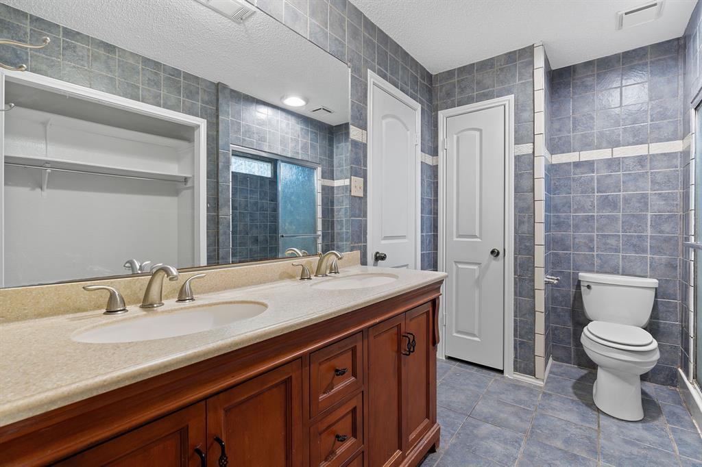 12706 Heinemann Dr, Austin, TX 78727