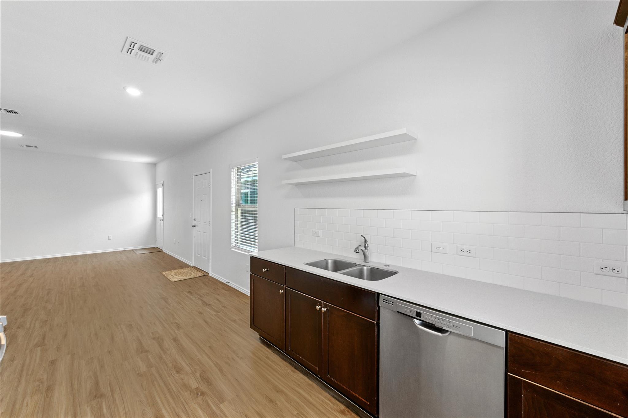 7013 Tonka Ln, Austin, TX 78744