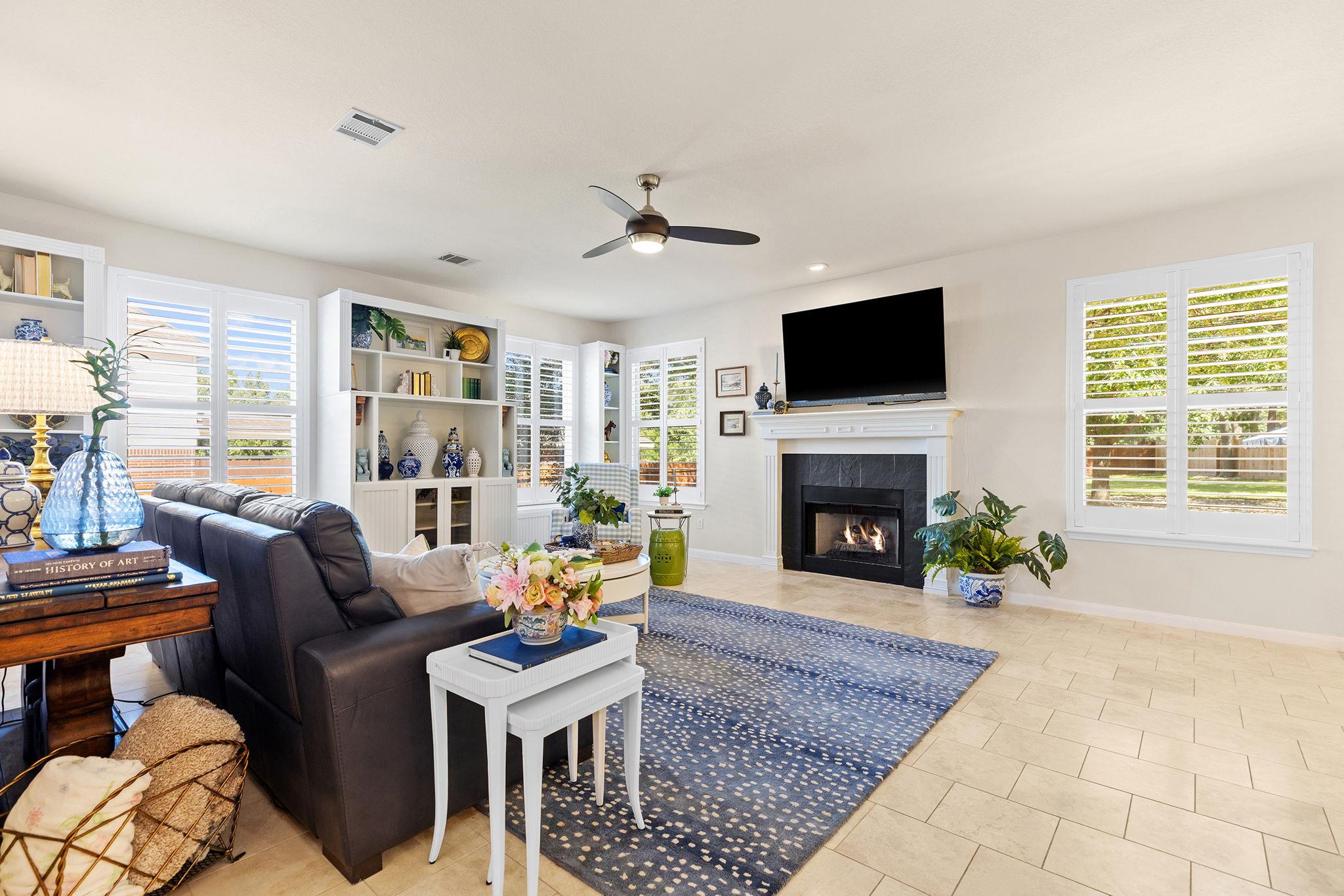 2902 CEDAR CREST Cir, Round Rock, TX 78665