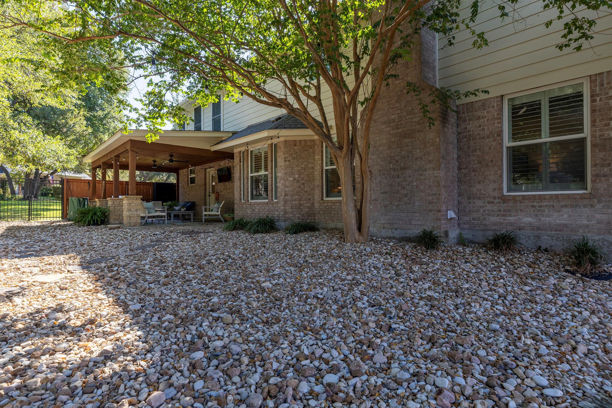 2902 CEDAR CREST Cir, Round Rock, TX 78665