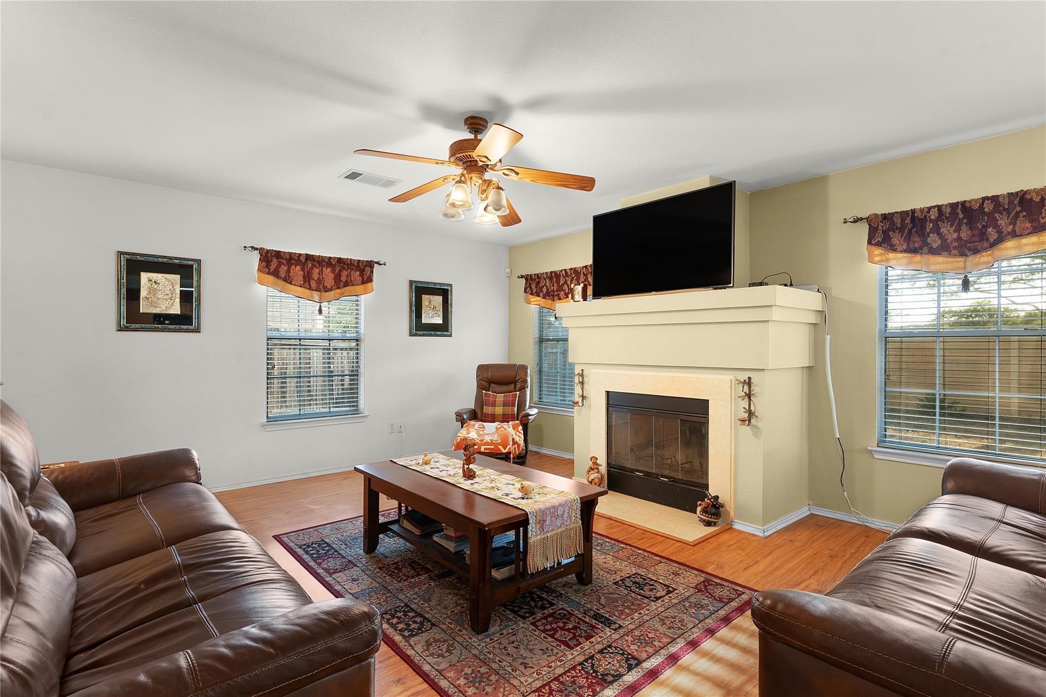 2305 Little Tree Bnd, Cedar Park, TX 78613