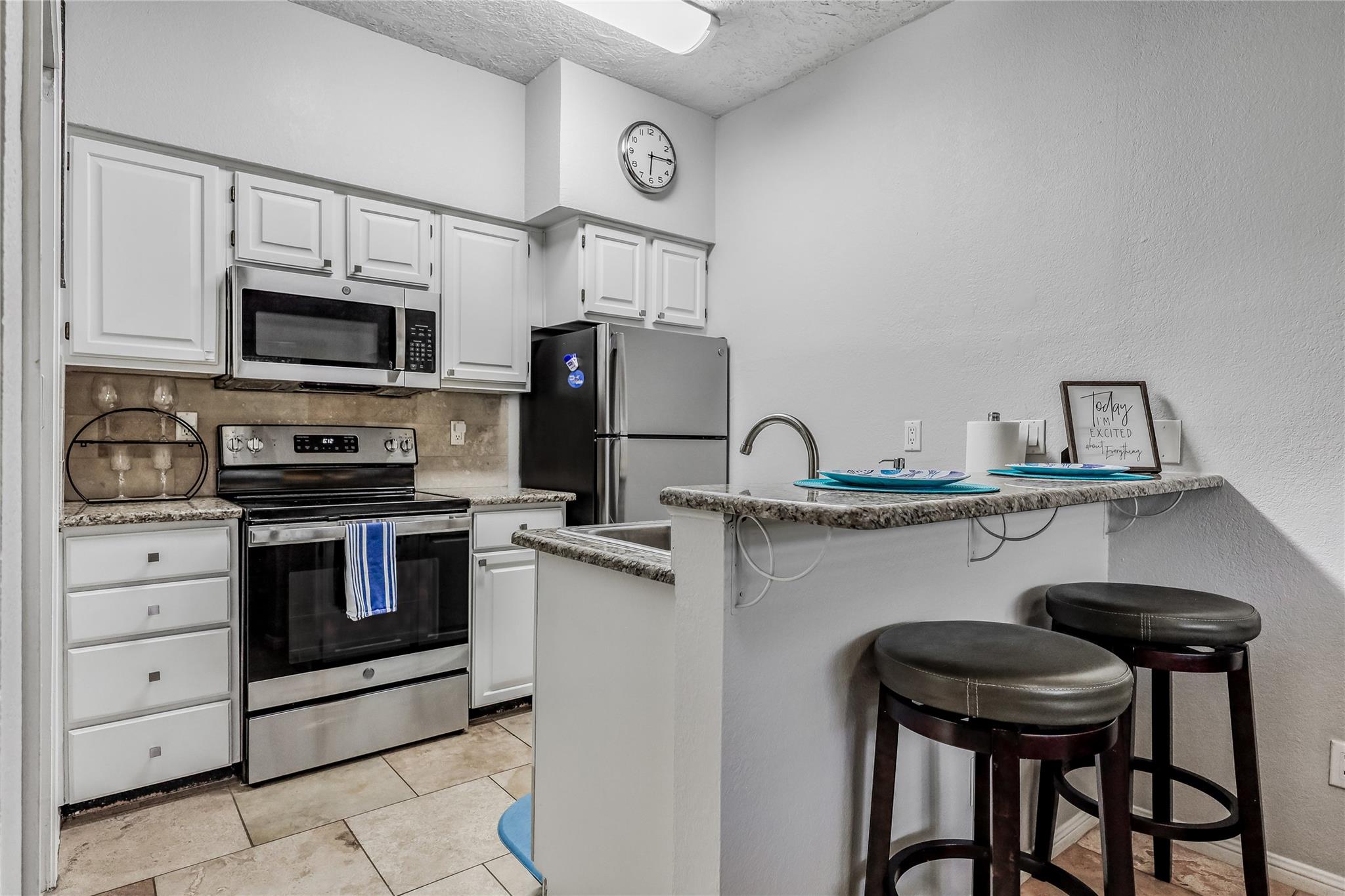 3404 American Dr # 3300, Lago Vista, TX 78645