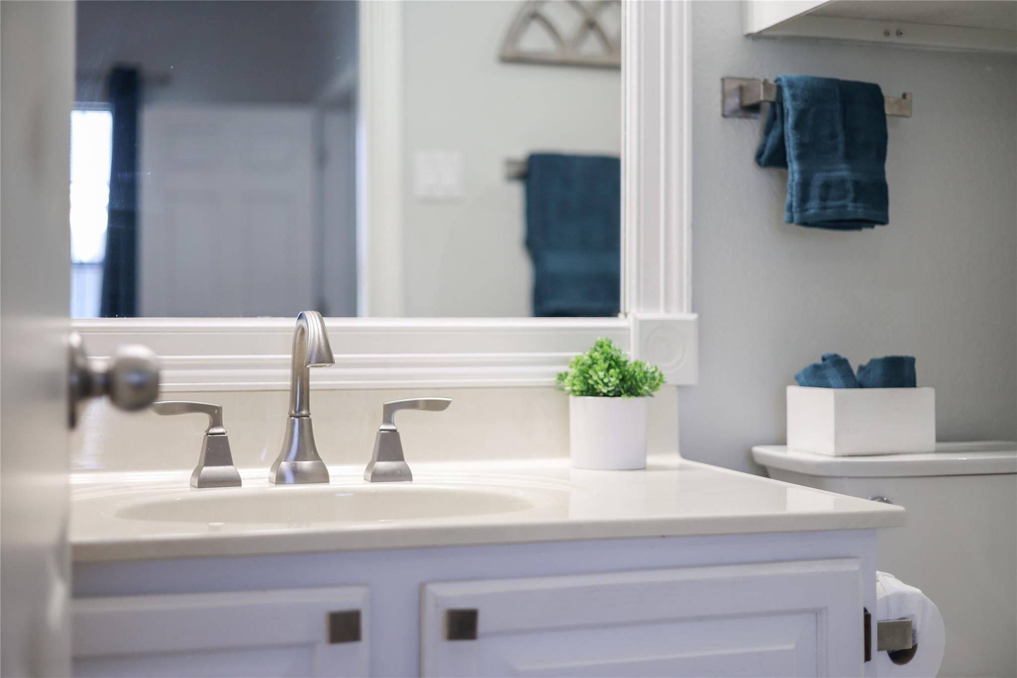 3404 American Dr # 3300, Lago Vista, TX 78645