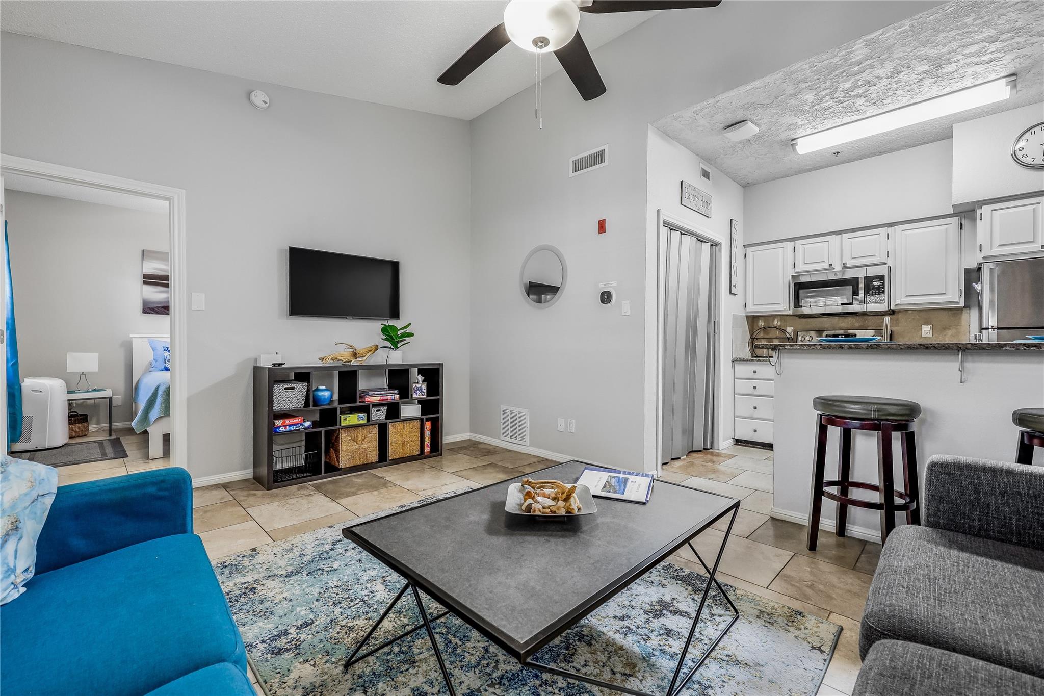 3404 American Dr # 3300, Lago Vista, TX 78645