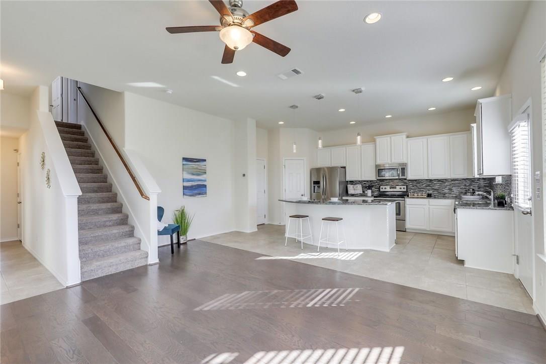 2105 Town Centre Dr # 49, Round Rock, TX 78664