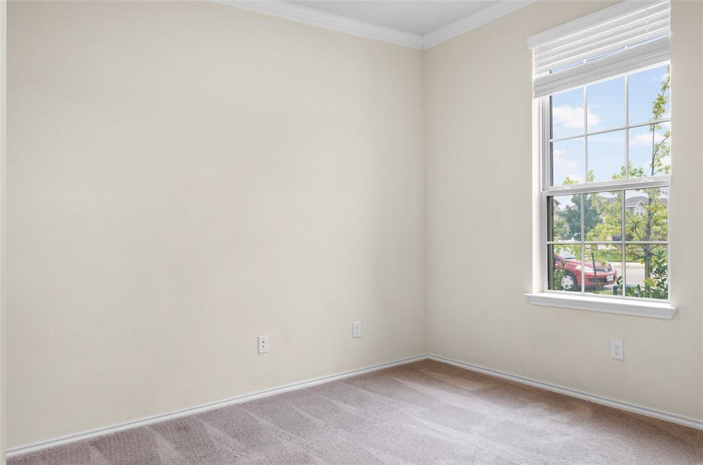 457 Bedford Falls Ln, Jarrell, TX 76537