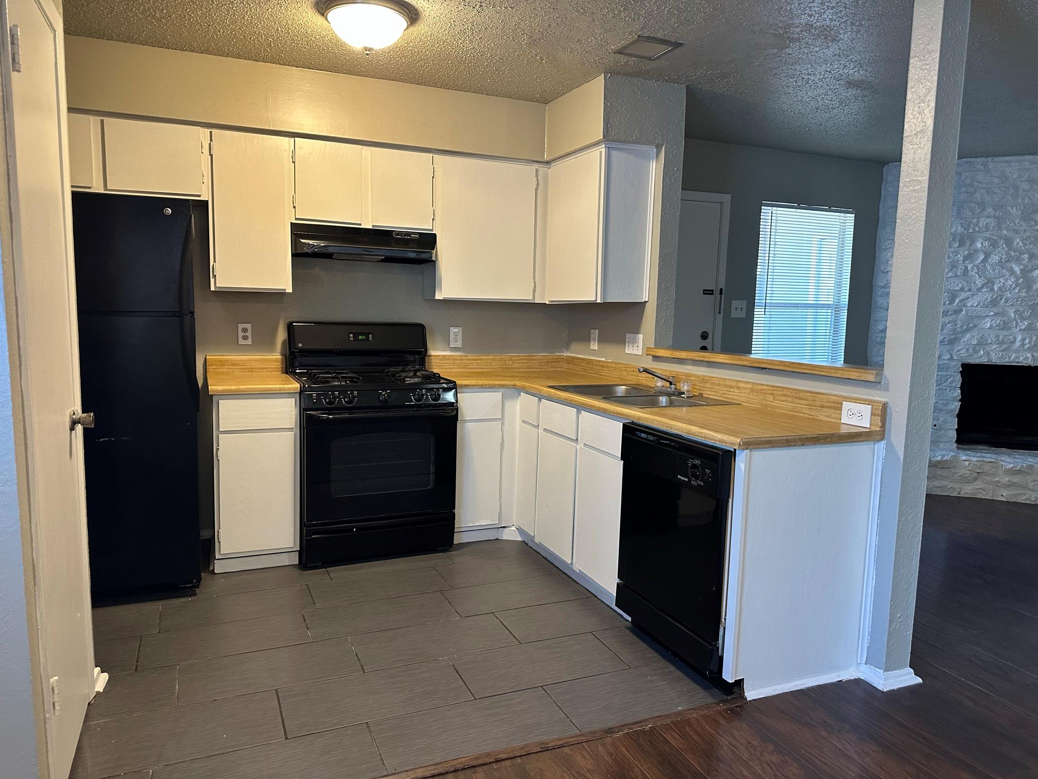 903 Taulbee Ln # B, Austin, TX 78757