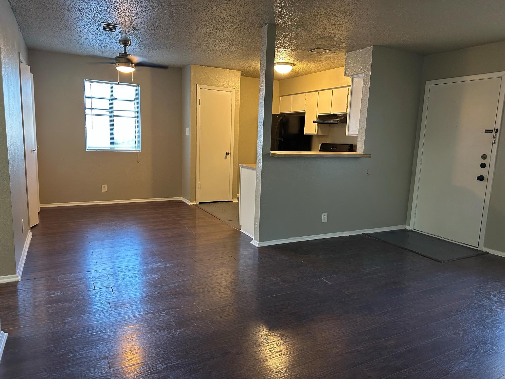 903 Taulbee Ln # B, Austin, TX 78757